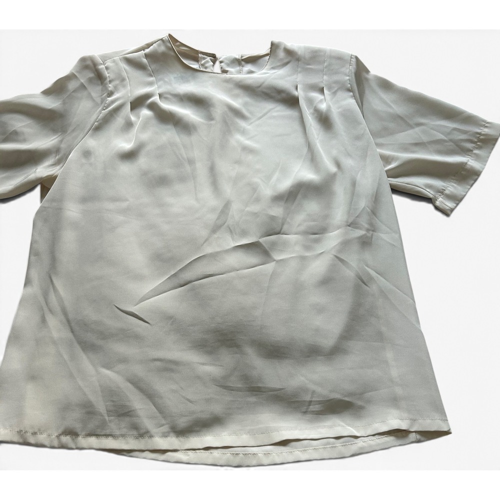 Christie & Jill Petite Ivory Pleated Shoulder Short Sleeve Blouse Medium Y2K